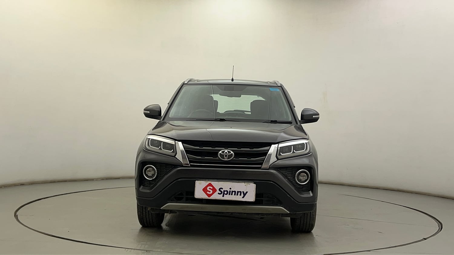 Used 2022 Toyota Urban Cruiser Premium Grade AT Petrol Automatic exterior FRONT VIEW