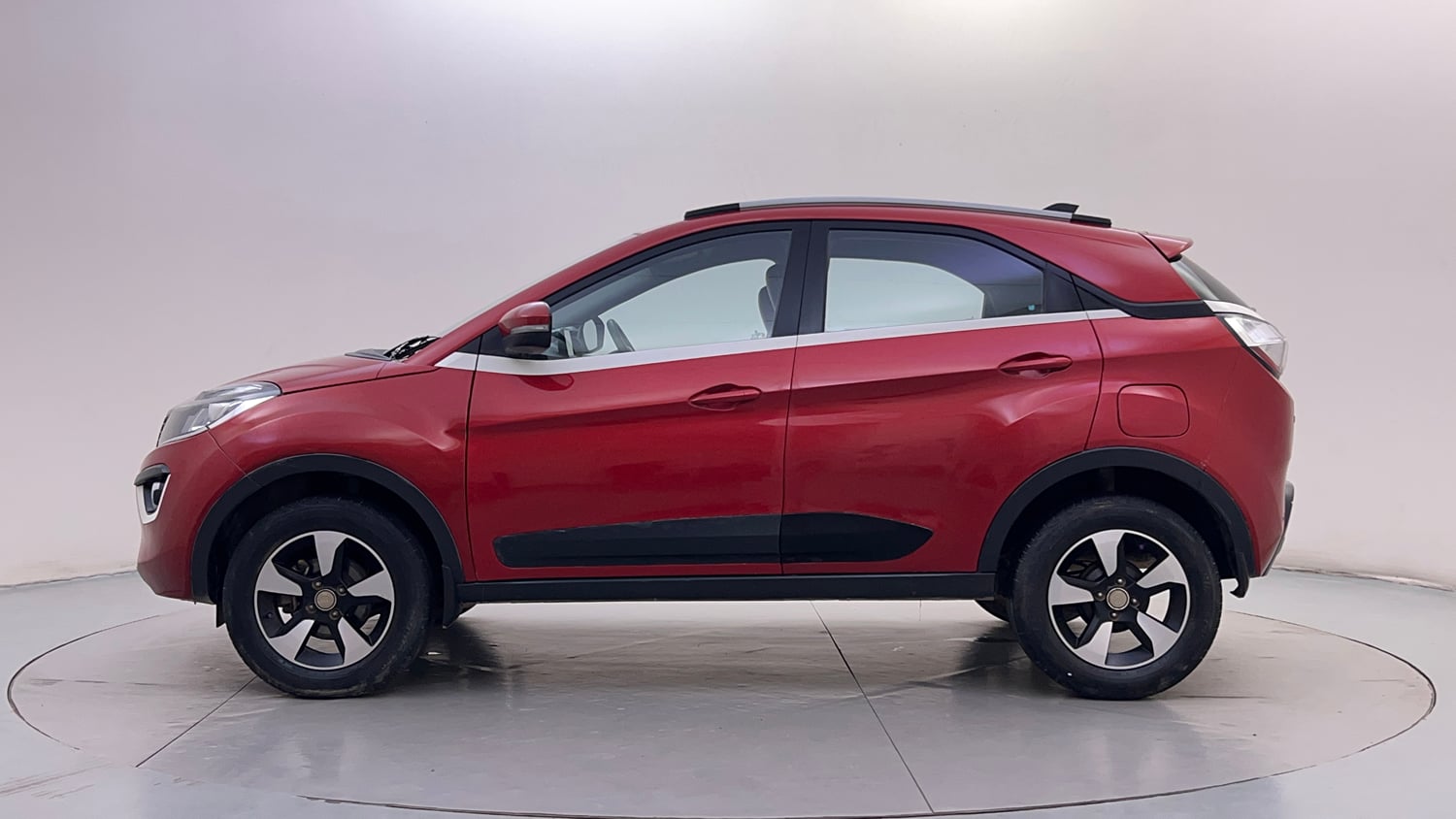 Used 2019 Tata Nexon XZA Plus Petrol Petrol Automatic exterior LEFT SIDE VIEW