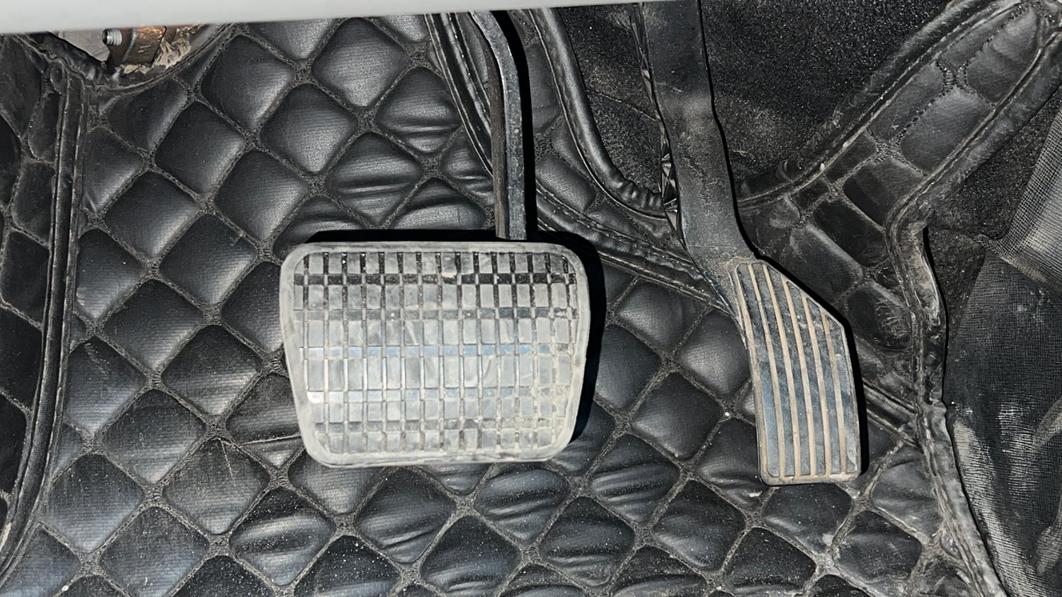 Used 2018 Tata Nexon XZA Plus Petrol Petrol Automatic interior PEDALS VIEW