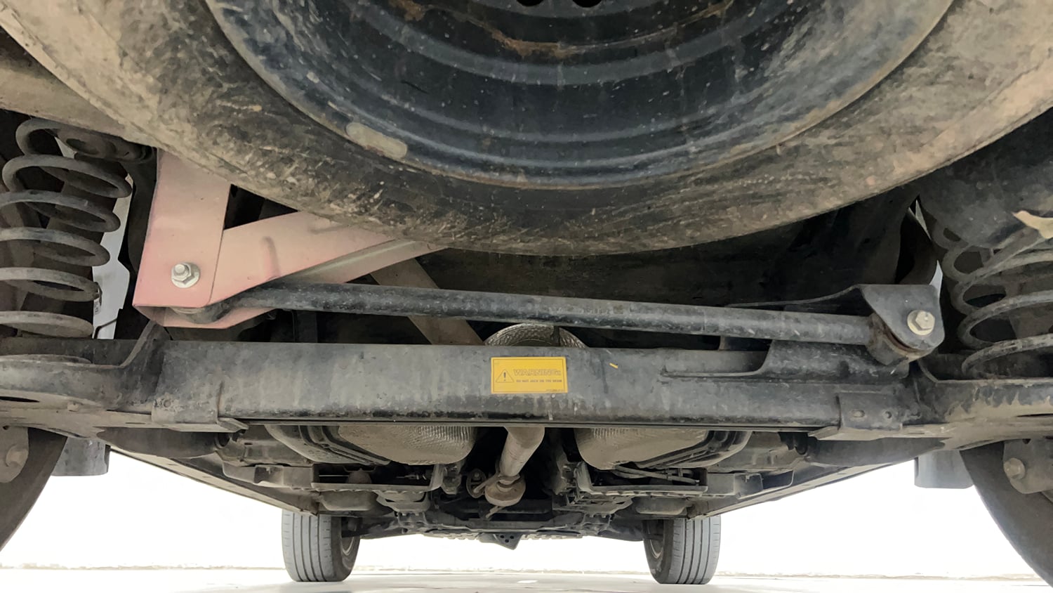 Used 2021 Tata Harrier XZ Diesel Manual extra REAR UNDERBODY VIEW (TAKEN FROM REAR)