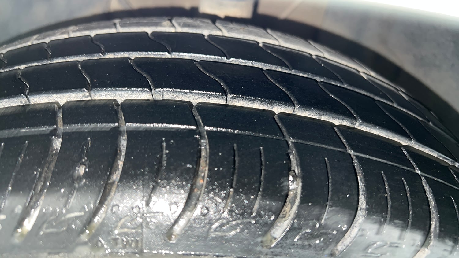 Used 2020 Tata Altroz XZ Petrol Petrol Manual tyres LEFT FRONT TYRE TREAD VIEW