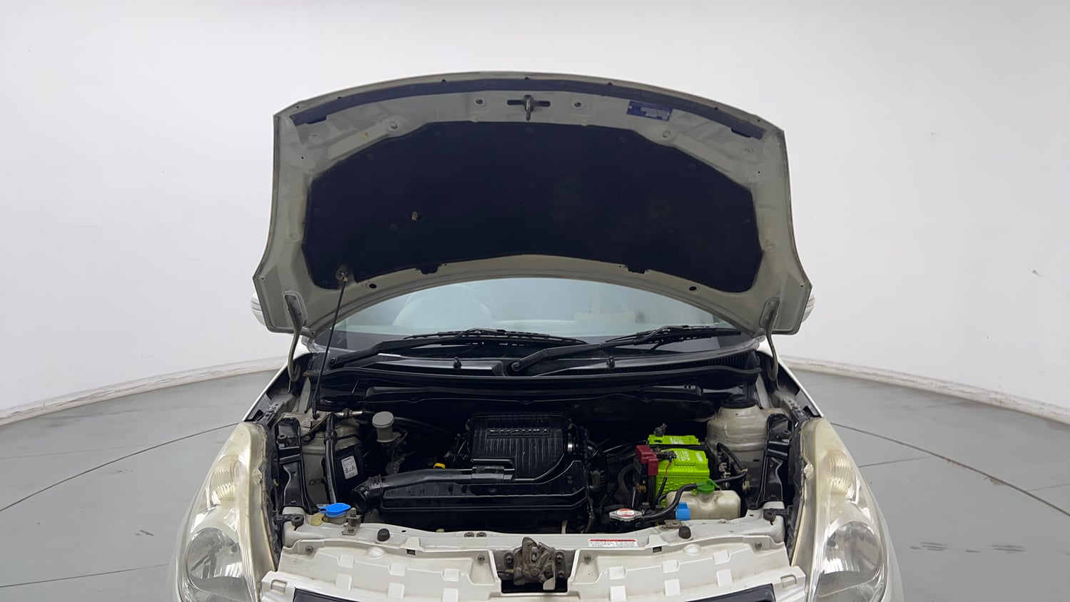Used 2013 Maruti Suzuki Swift VXI CNG (Outside Fitted) Cng Manual engine ENGINE & BONNET OPEN FRONT VIEW