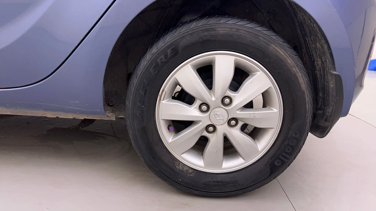 Used 2012 Hyundai i20 Sportz 1.2 Petrol Manual tyres LEFT REAR TYRE RIM VIEW