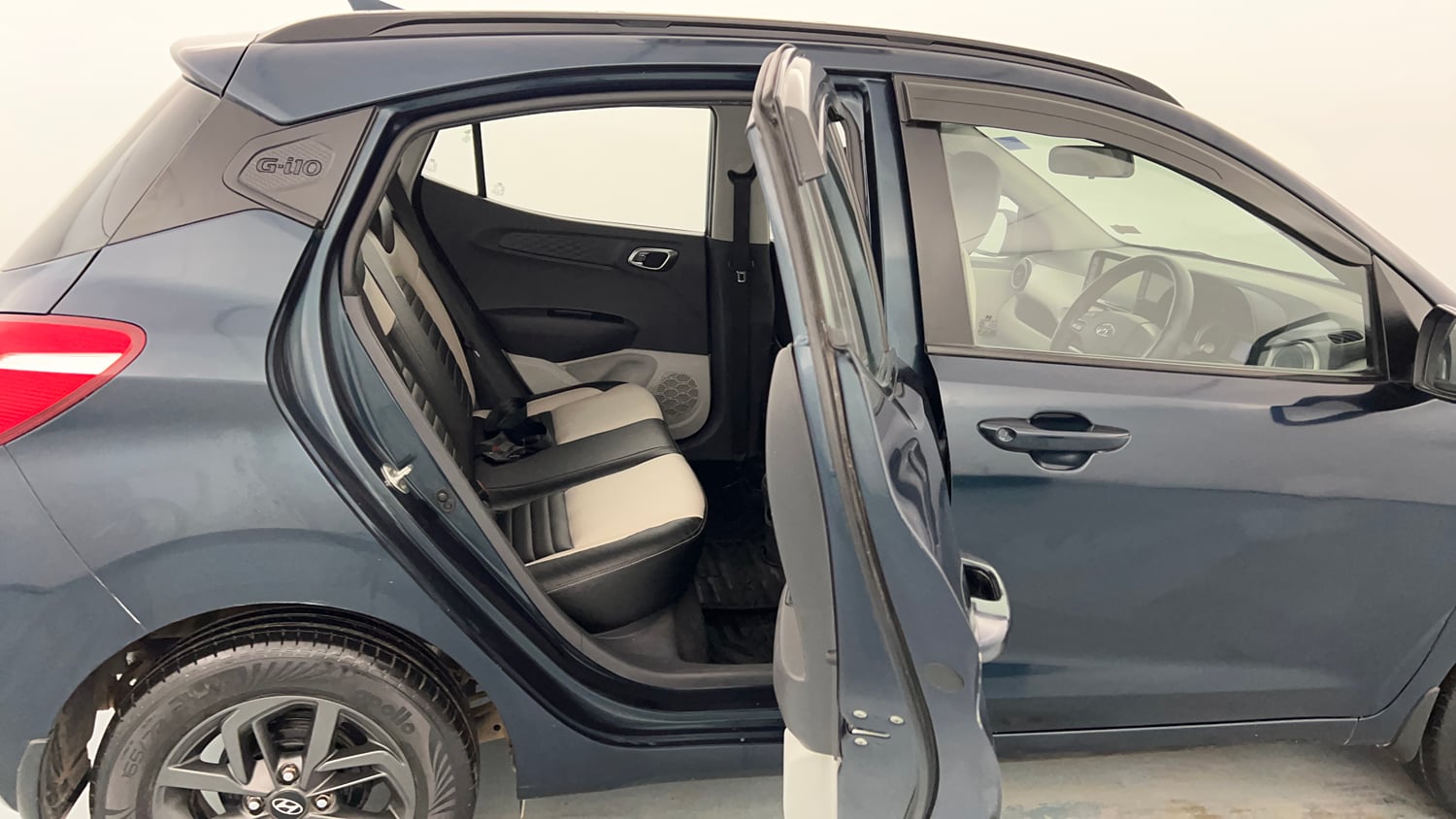 Used 2020 Hyundai Grand i10 Nios Sportz 1.2 Kappa VTVT Petrol Manual interior RIGHT SIDE REAR DOOR CABIN VIEW