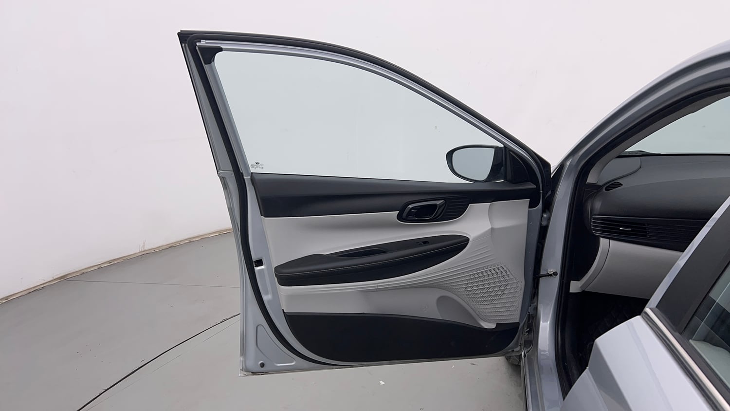 Used 2024 Hyundai i20 Sportz (O) 1.2 MT Petrol Manual interior LEFT FRONT DOOR OPEN VIEW