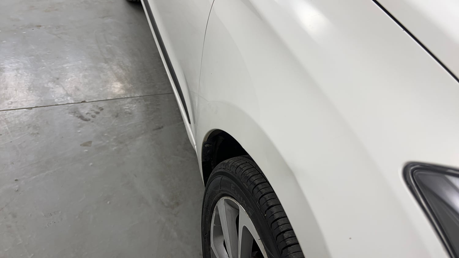 Used 2015 Hyundai Elite i20 Asta 1.2 Petrol Manual dents MINOR SCRATCH