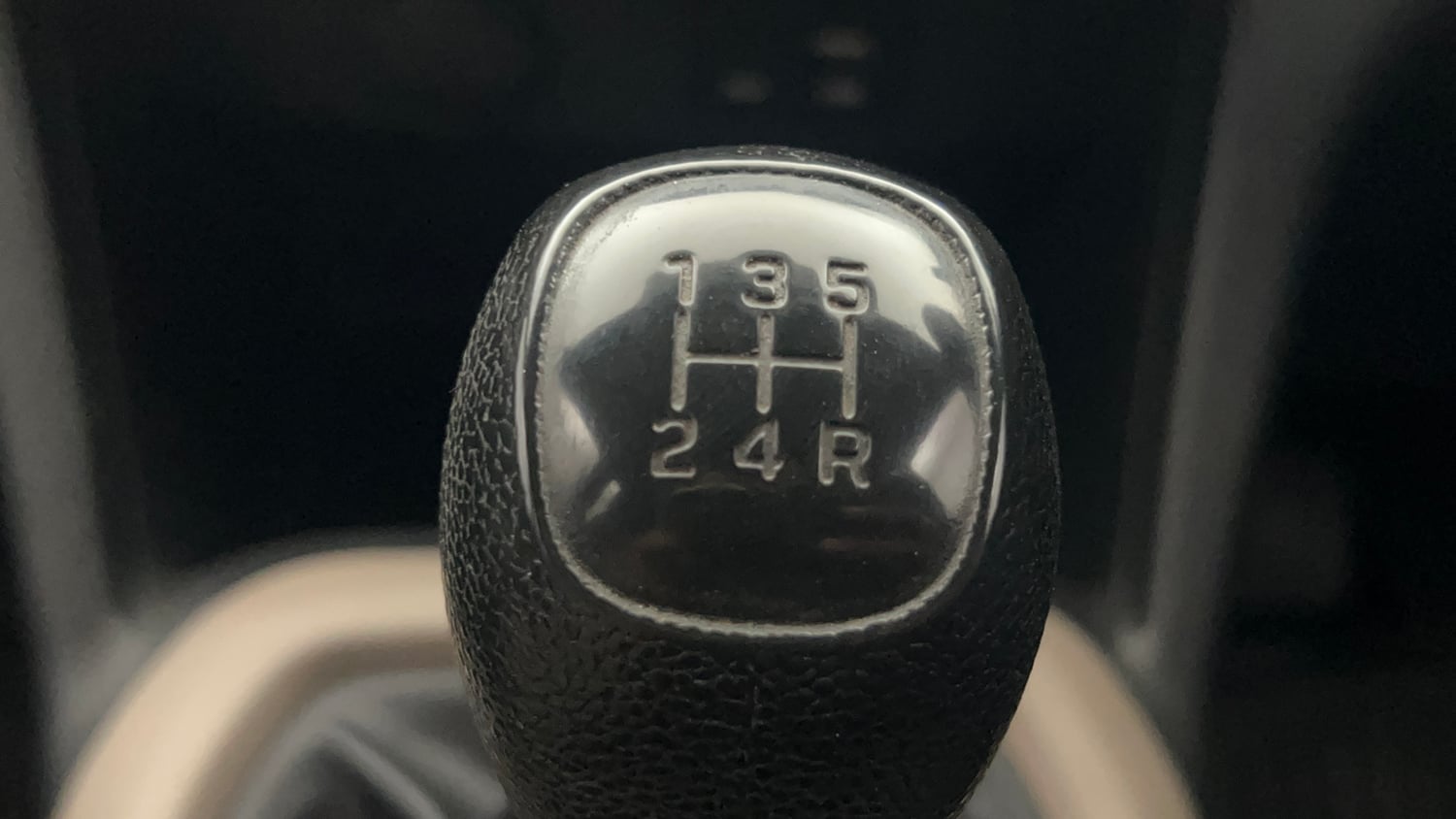Used 2018 Hyundai Grand i10 Magna 1.2 Kappa VTVT Petrol Manual interior GEAR  KNOB VIEW