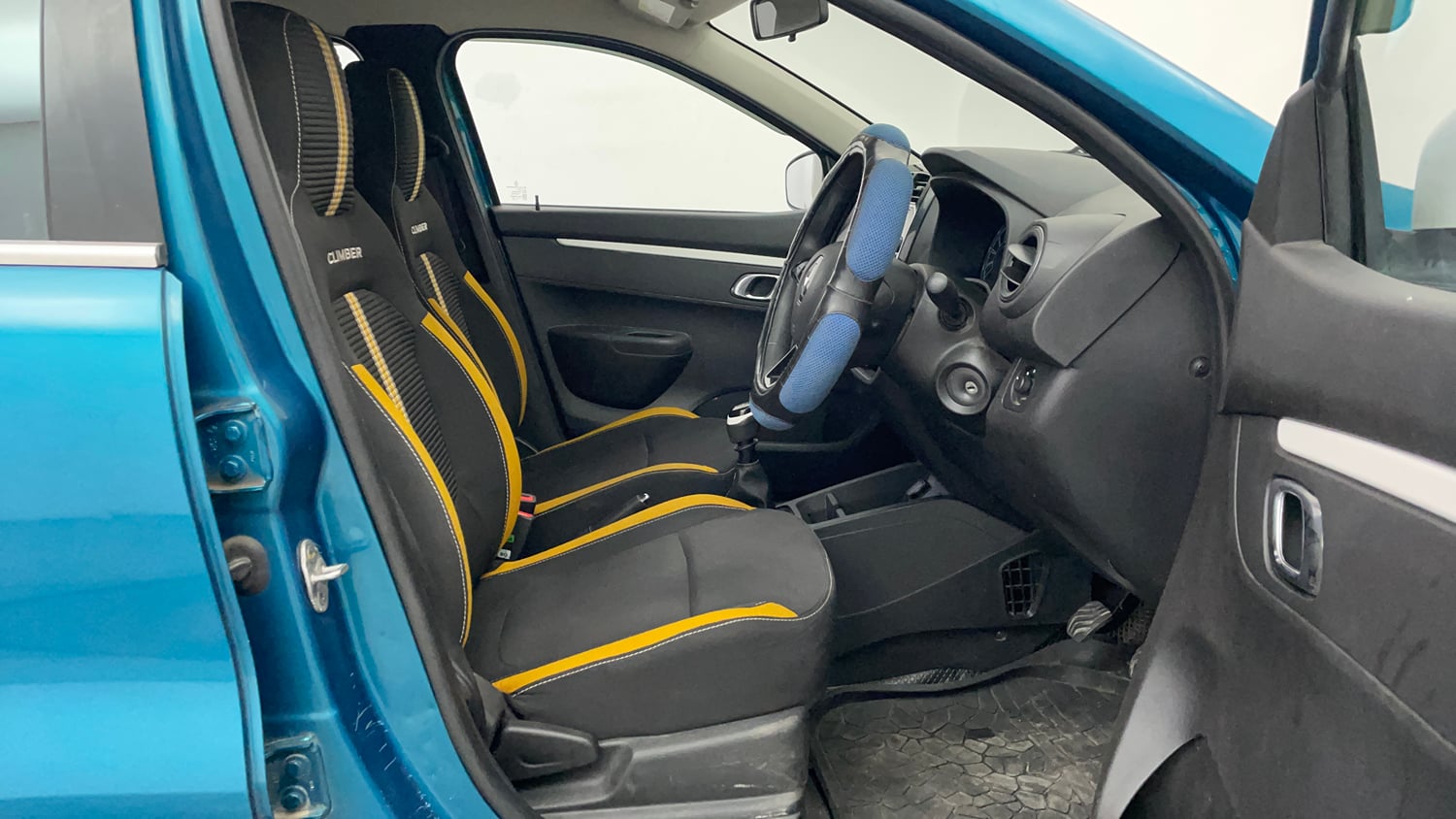 Used 2024 Renault Kwid CLIMBER 1.0 MT Petrol Manual interior RIGHT SIDE FRONT DOOR CABIN VIEW
