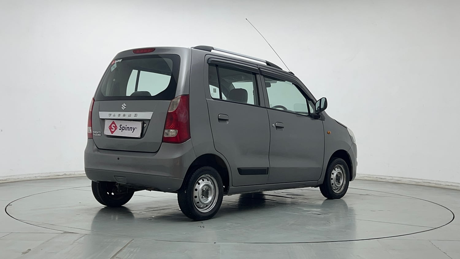 Used 2017 Maruti Suzuki Wagon R LXI CNG Cng Manual exterior RIGHT REAR CORNER VIEW
