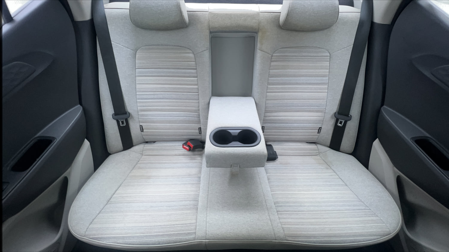 Used 2021 Hyundai Aura SX Plus 1.2 AMT Petrol Petrol Automatic interior REAR SEAT CONDITION VIEW