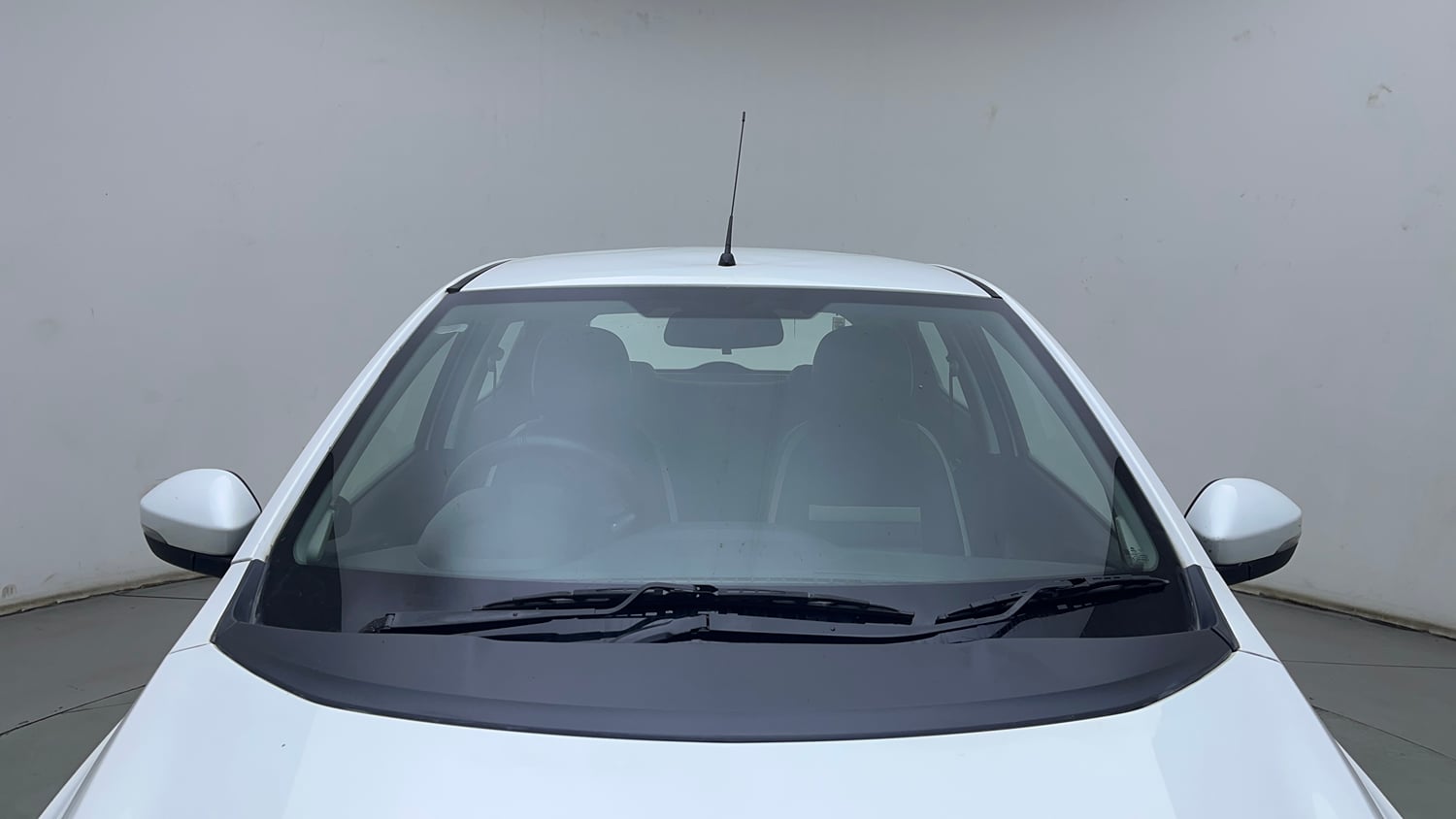 Used 2021 Tata Tiago XT Petrol Manual exterior FRONT WINDSHIELD VIEW