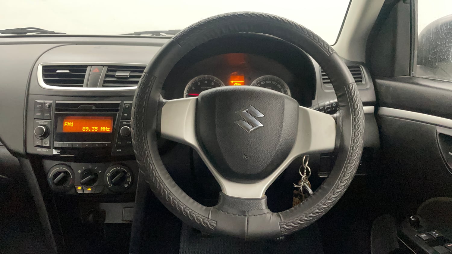 Used 2013 Maruti Suzuki Swift VXi Petrol Manual interior STEERING VIEW