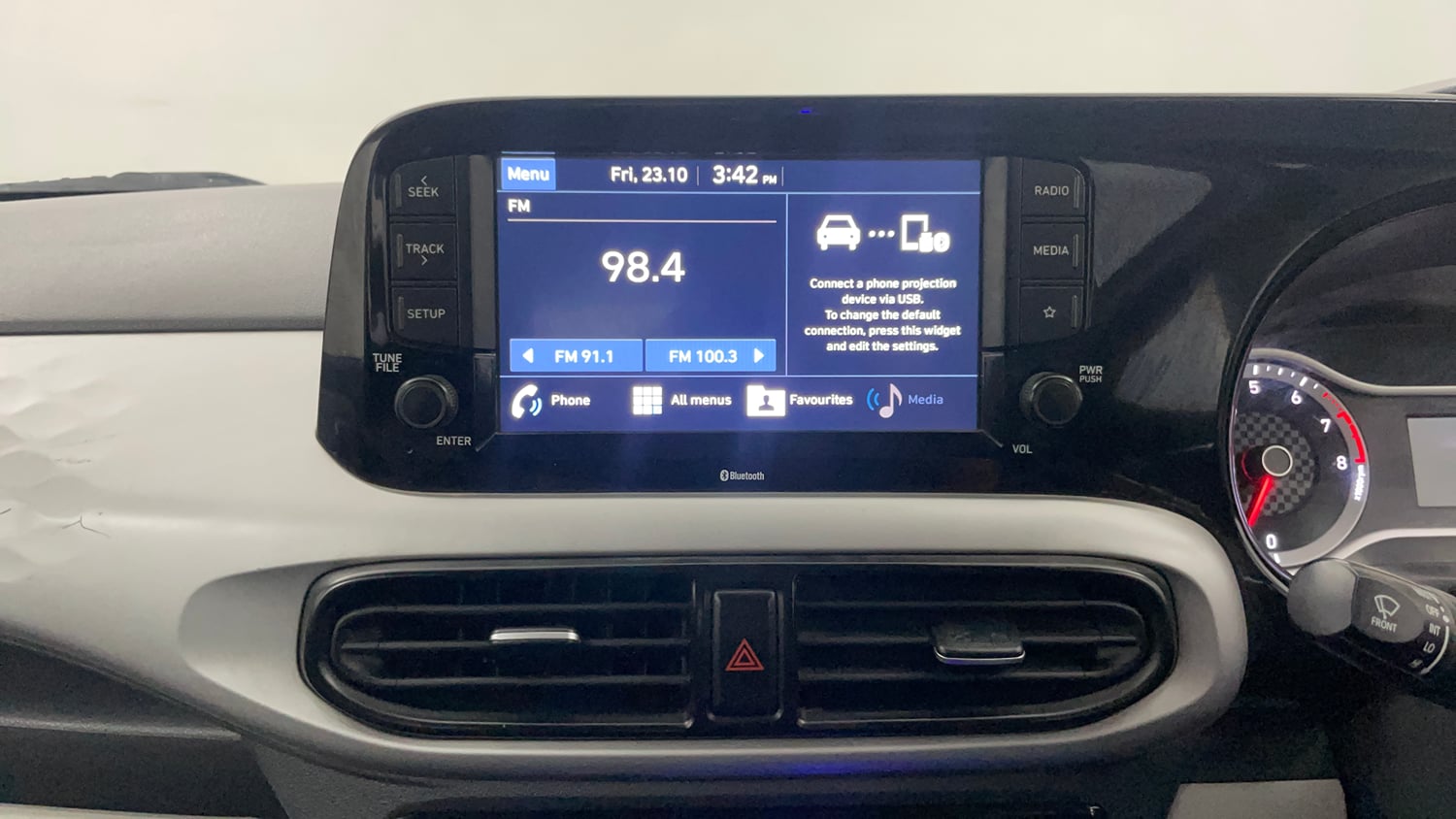 Used 2021 Hyundai Grand i10 Nios Sportz AMT 1.2 Kappa VTVT Petrol Automatic interior MUSIC SYSTEM & AC CONTROL VIEW