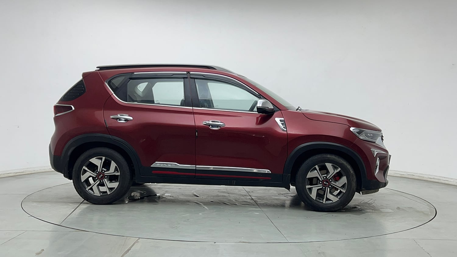 Used 2020 Kia Sonet GTX Plus 1.0 DCT Petrol Automatic exterior RIGHT SIDE VIEW