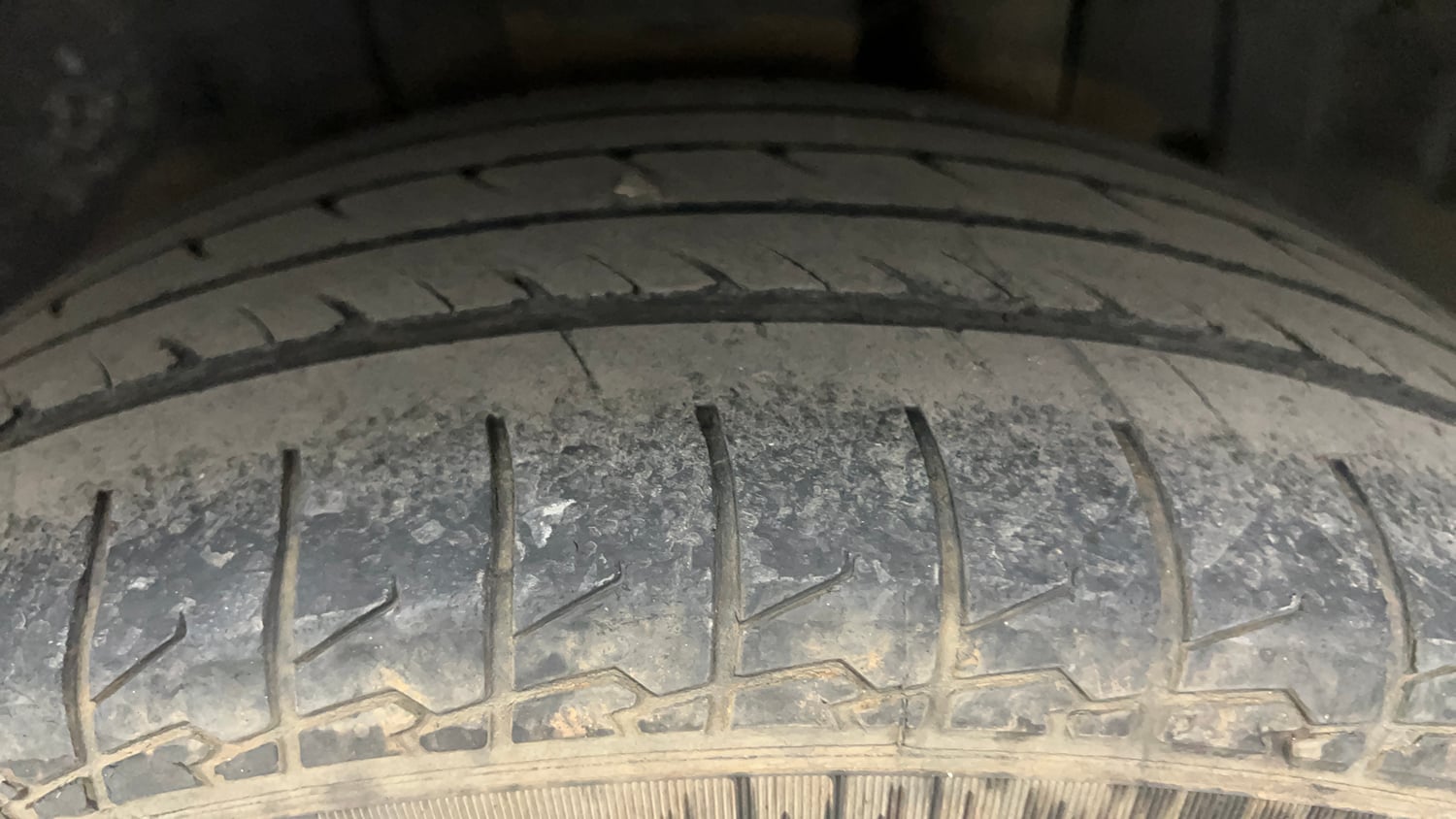 Used 2022 Maruti Suzuki S-Cross Sigma Petrol Manual tyres LEFT REAR TYRE TREAD VIEW