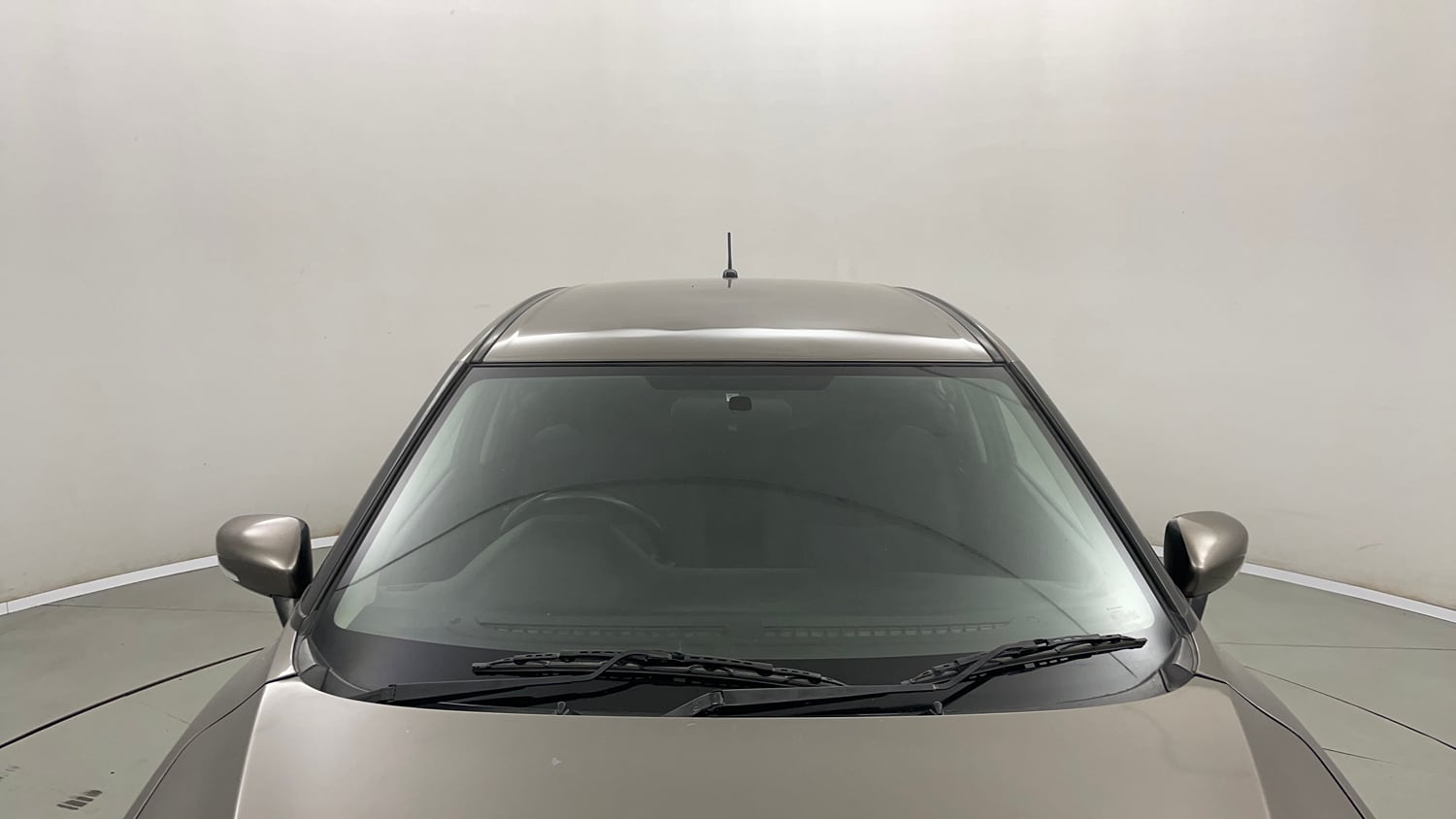 Used 2019 Maruti Suzuki Baleno Delta Petrol Manual exterior FRONT WINDSHIELD VIEW