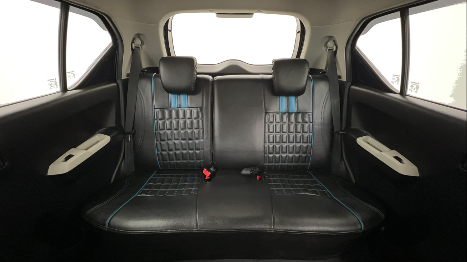 Used 2022 Maruti Suzuki Ignis Delta 1.2 AMT Petrol Automatic interior REAR SEAT CONDITION VIEW