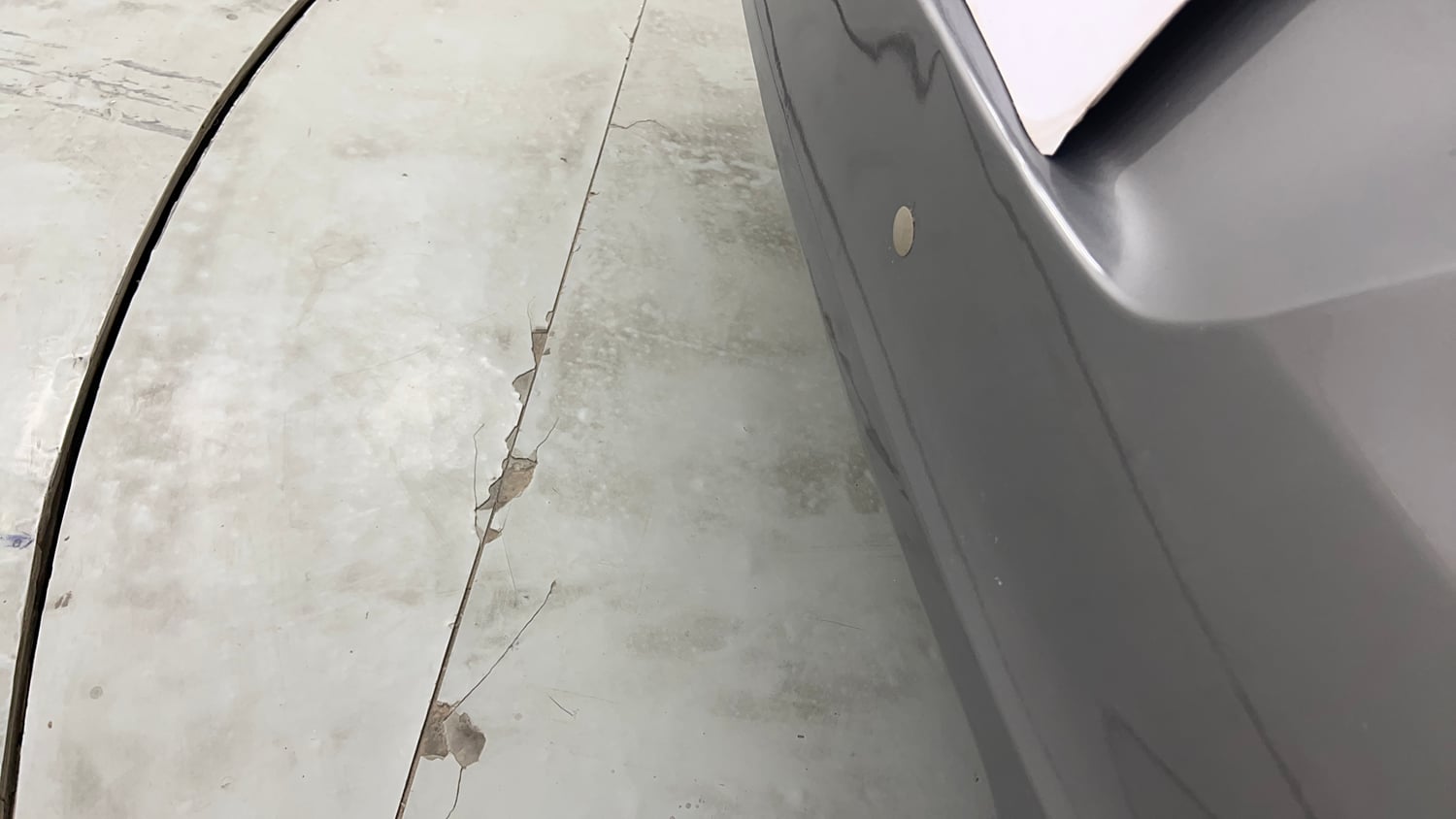 Used 2014 Maruti Suzuki Swift LXi Petrol Manual dents MINOR SCRATCH
