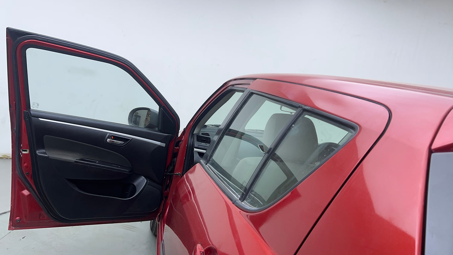 Used 2014 Maruti Suzuki Swift VXi Petrol Manual interior LEFT FRONT DOOR OPEN VIEW