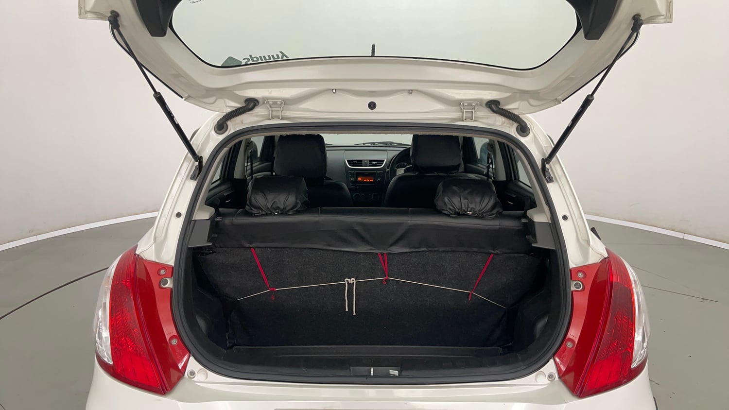 Used 2013 Maruti Suzuki Swift VXi Petrol Manual interior DICKY INSIDE VIEW