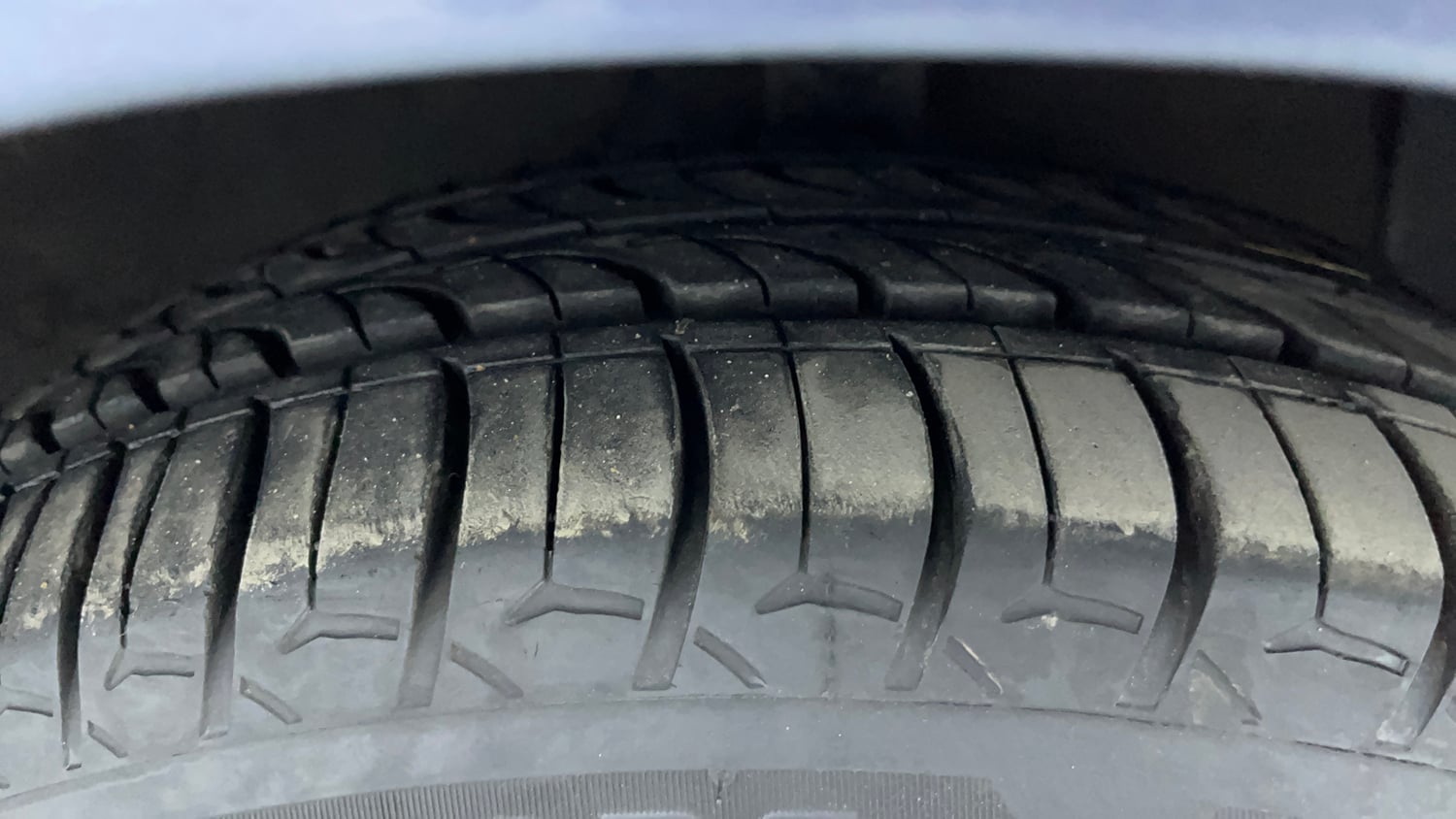 Used 2014 Hyundai Xcent SX 1.2 (O) Petrol Manual tyres RIGHT FRONT TYRE TREAD VIEW