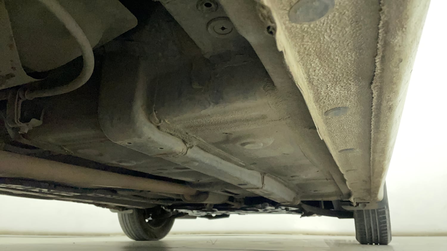 Used 2018 Hyundai Grand i10 Sportz (O) 1.2 Kappa VTVT Petrol Manual extra REAR RIGHT UNDERBODY VIEW