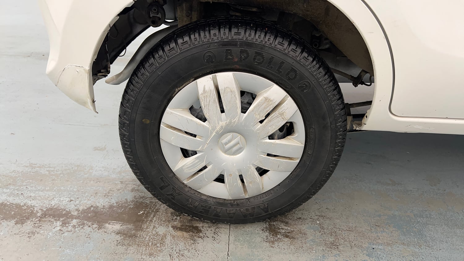 Used 2018 Maruti Suzuki Alto 800 LXi Petrol Manual tyres RIGHT REAR TYRE RIM VIEW