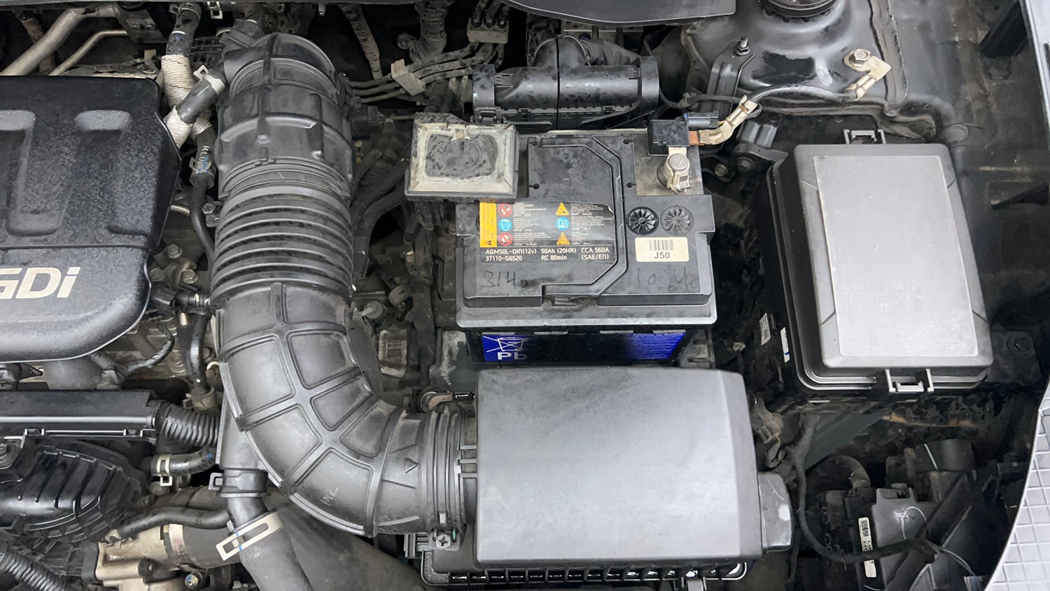 Used 2023 Hyundai Venue SX(O) 1.0 Turbo DCT Knight Edition Petrol Automatic engine ENGINE LEFT SIDE VIEW