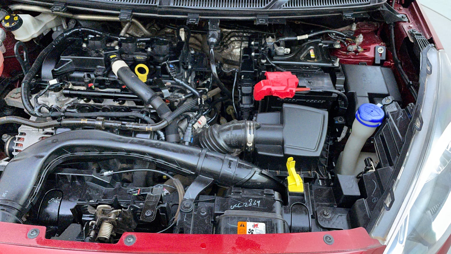 Used 2021 Ford Freestyle Titanium Plus 1.2 Ti-VCT Petrol Manual engine ENGINE LEFT SIDE VIEW