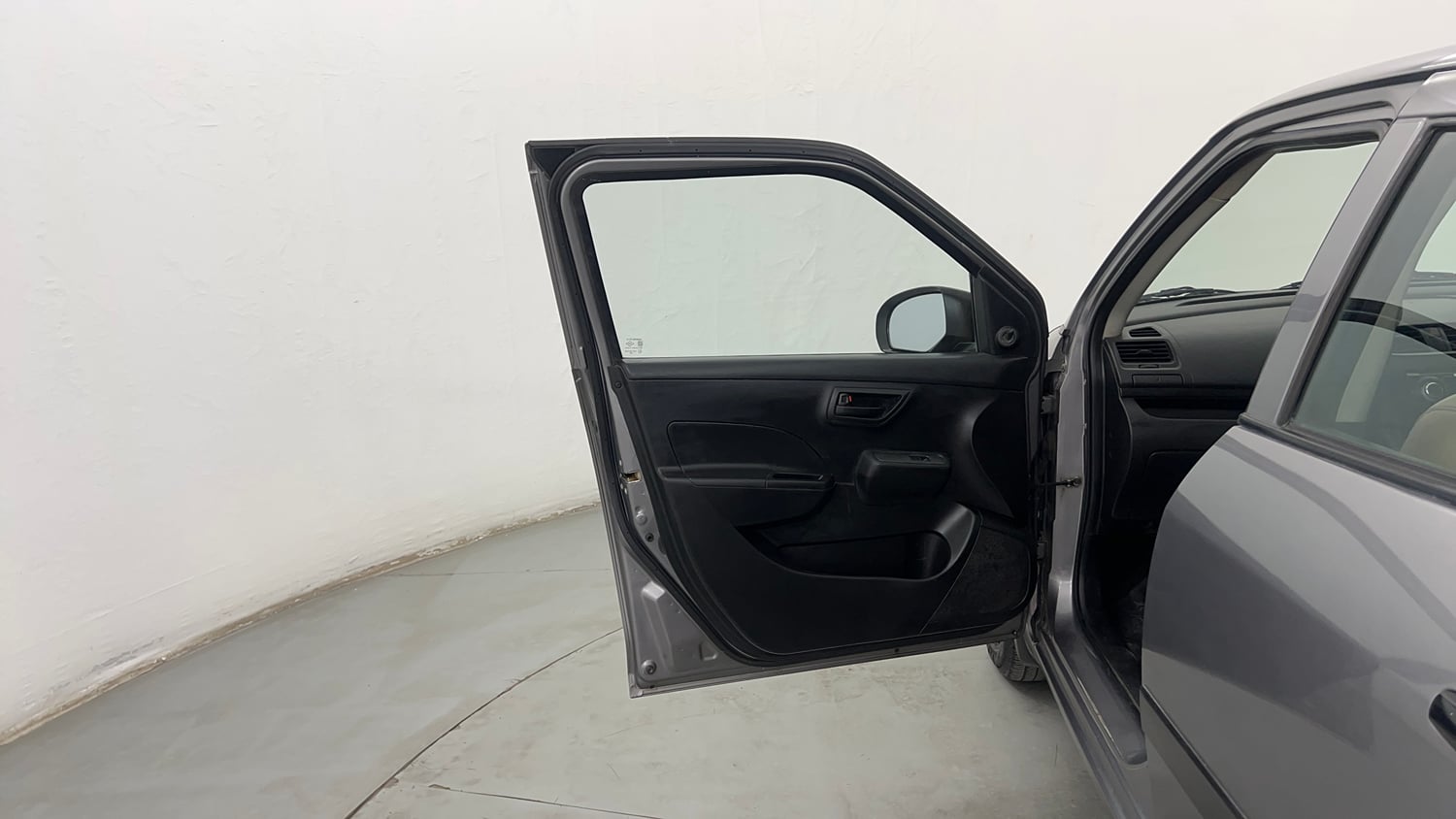 Used 2014 Maruti Suzuki Swift LXi Petrol Manual interior LEFT FRONT DOOR OPEN VIEW