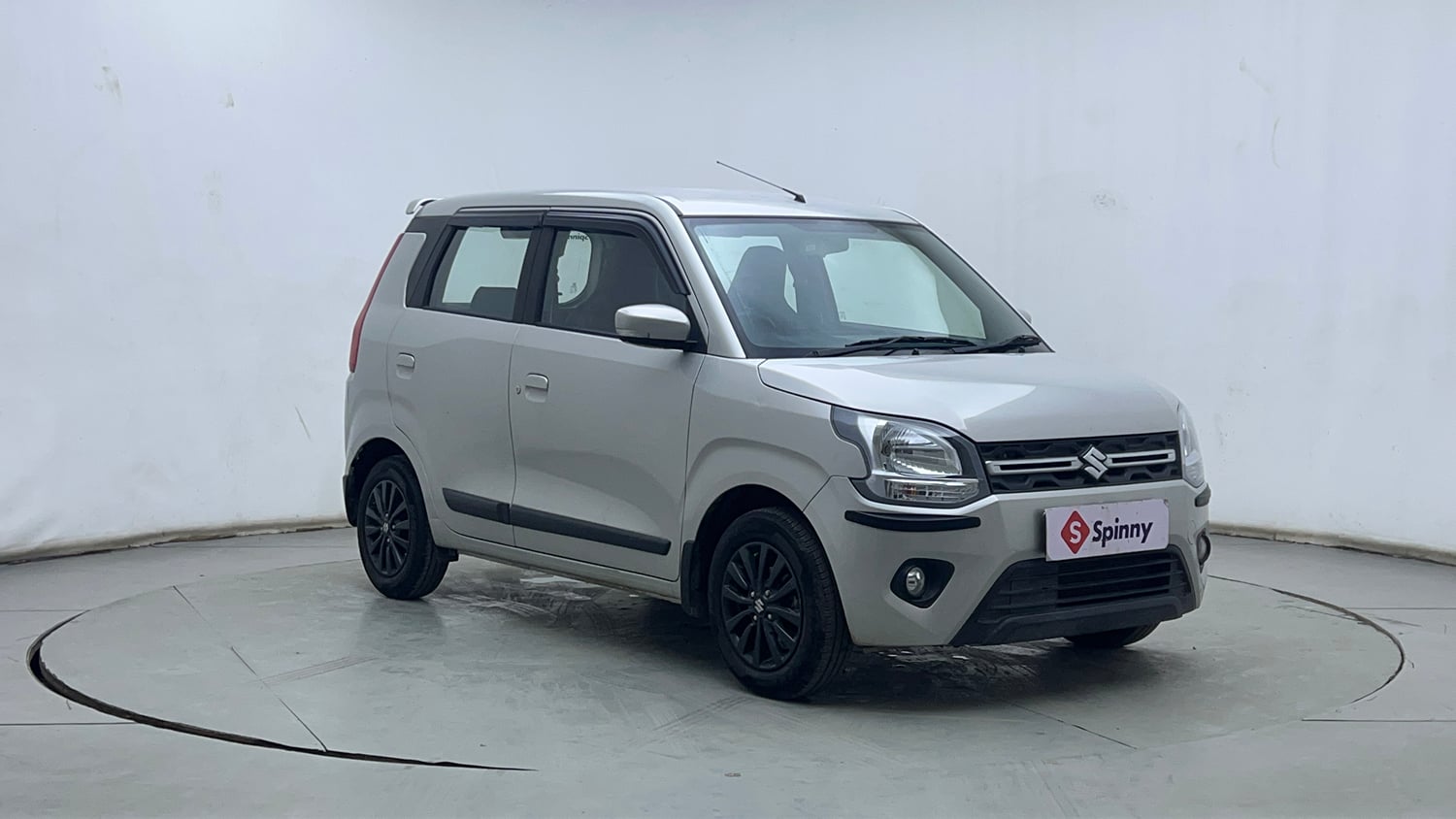 Used 2025 Maruti Suzuki Wagon R ZXI Plus 1.2 AGS Petrol Automatic exterior RIGHT FRONT CORNER VIEW