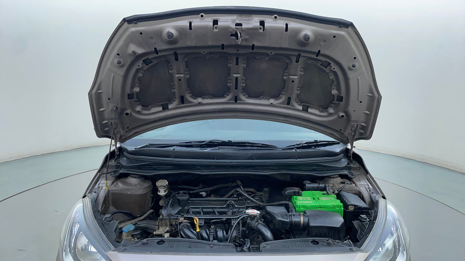 Used 2013 Hyundai i20 Asta 1.2 Petrol Manual engine ENGINE & BONNET OPEN FRONT VIEW