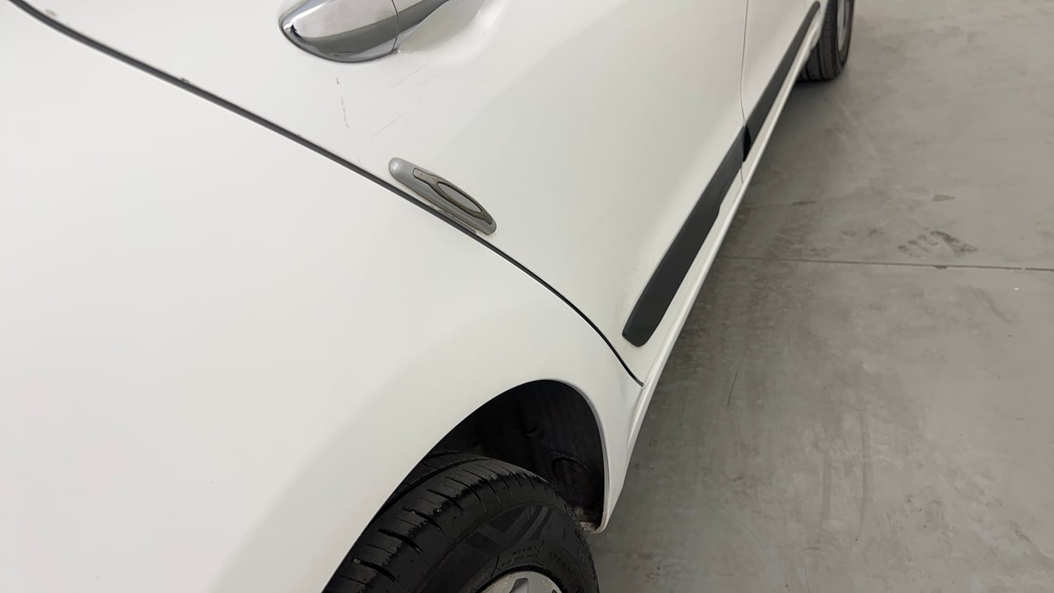 Used 2015 Hyundai Elite i20 Asta 1.2 Petrol Manual dents MINOR DENT