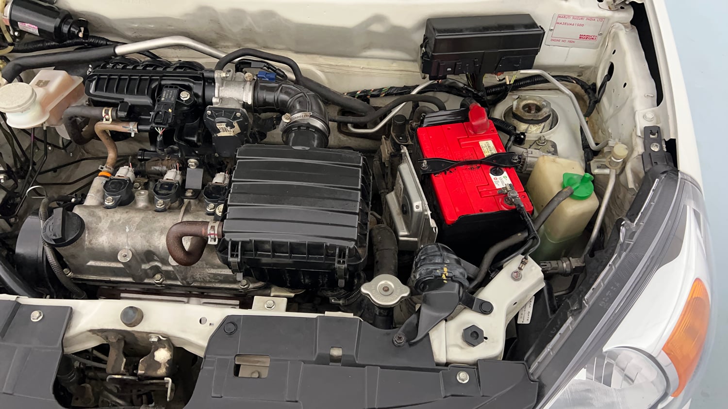 Used 2020 Maruti Suzuki Alto 800 VXi Petrol Manual engine ENGINE LEFT SIDE VIEW