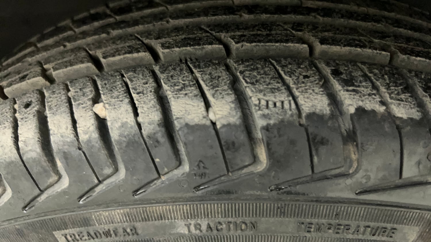 Used 2018 Renault Kwid 1.0 RXL Petrol Manual tyres RIGHT FRONT TYRE TREAD VIEW
