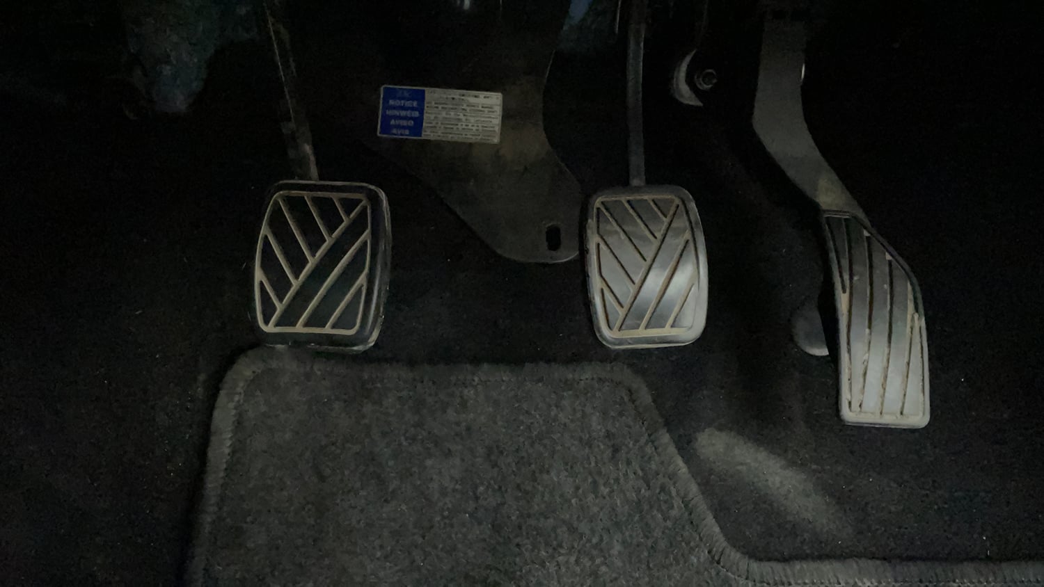 Used 2015 Maruti Suzuki Swift ZXi Petrol Manual interior PEDALS VIEW