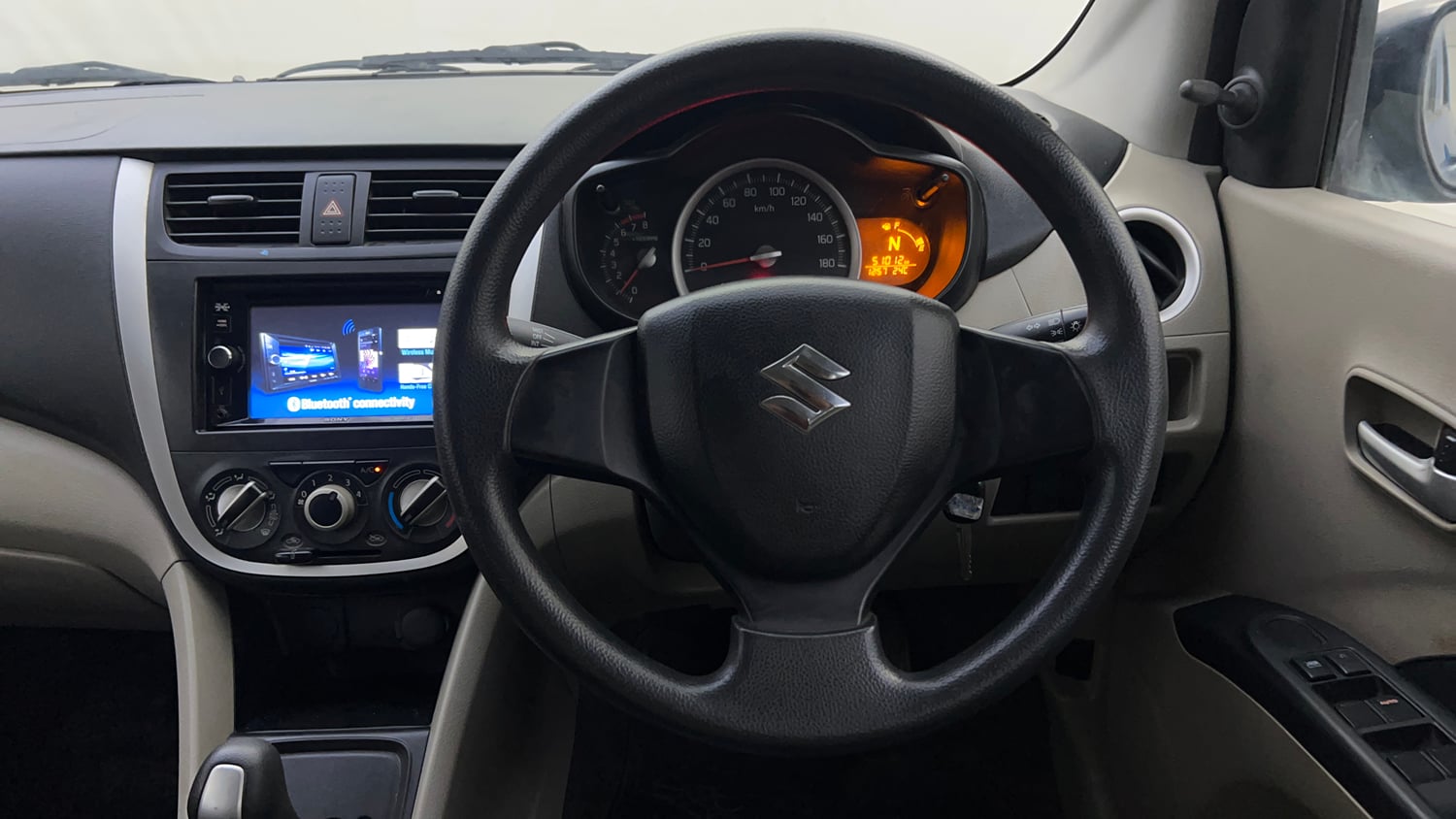Used 2016 Maruti Suzuki Celerio VXi AMT Petrol Automatic interior STEERING VIEW