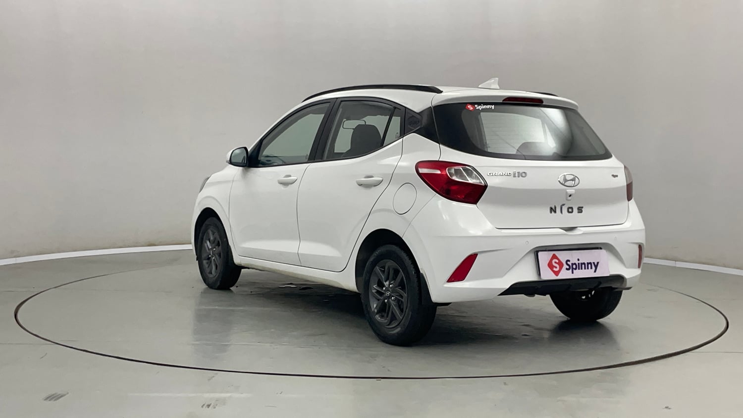 Used 2021 Hyundai Grand i10 Nios Sportz AMT 1.2 Kappa VTVT Petrol Automatic exterior LEFT REAR CORNER VIEW