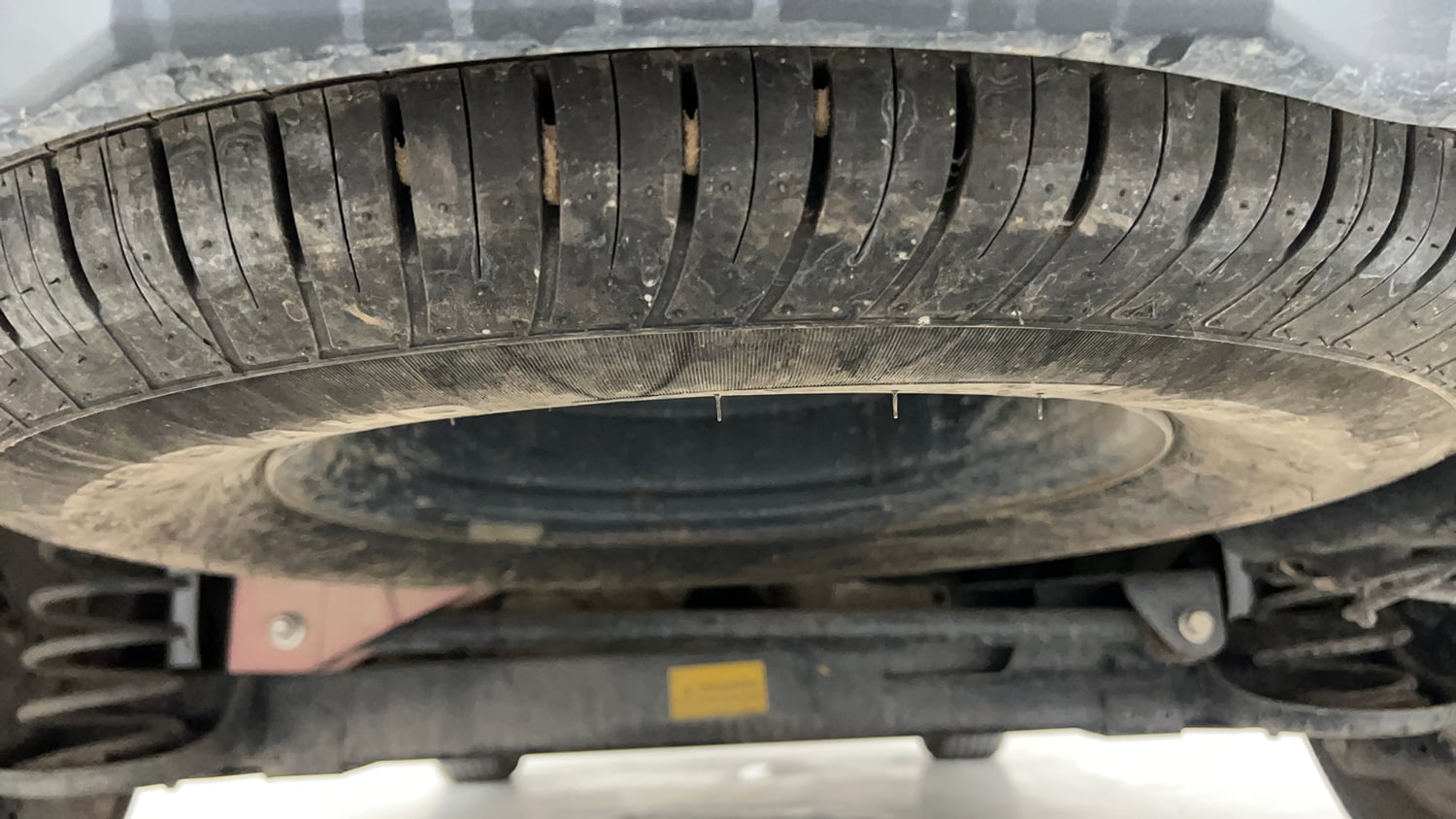 Used 2021 Tata Harrier XZ Diesel Manual tyres SPARE TYRE VIEW