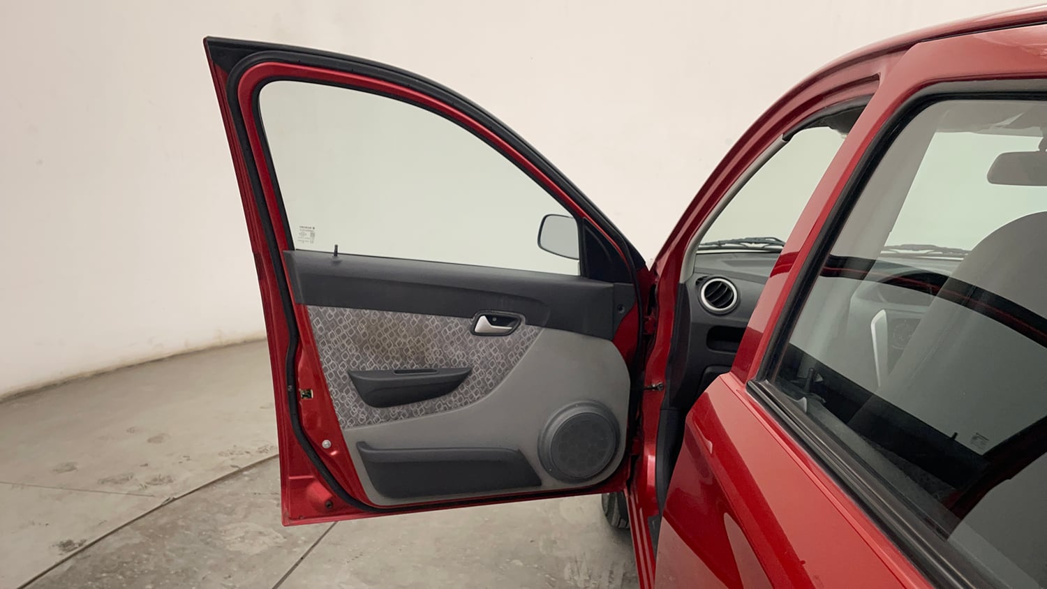 Used 2018 Maruti Suzuki Alto 800 LXi Petrol Manual interior LEFT FRONT DOOR OPEN VIEW