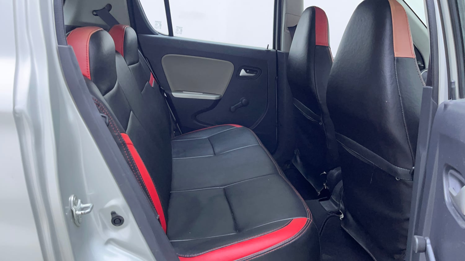 Used 2016 Maruti Suzuki Alto K10 VXi AMT Petrol Automatic interior RIGHT SIDE REAR DOOR CABIN VIEW