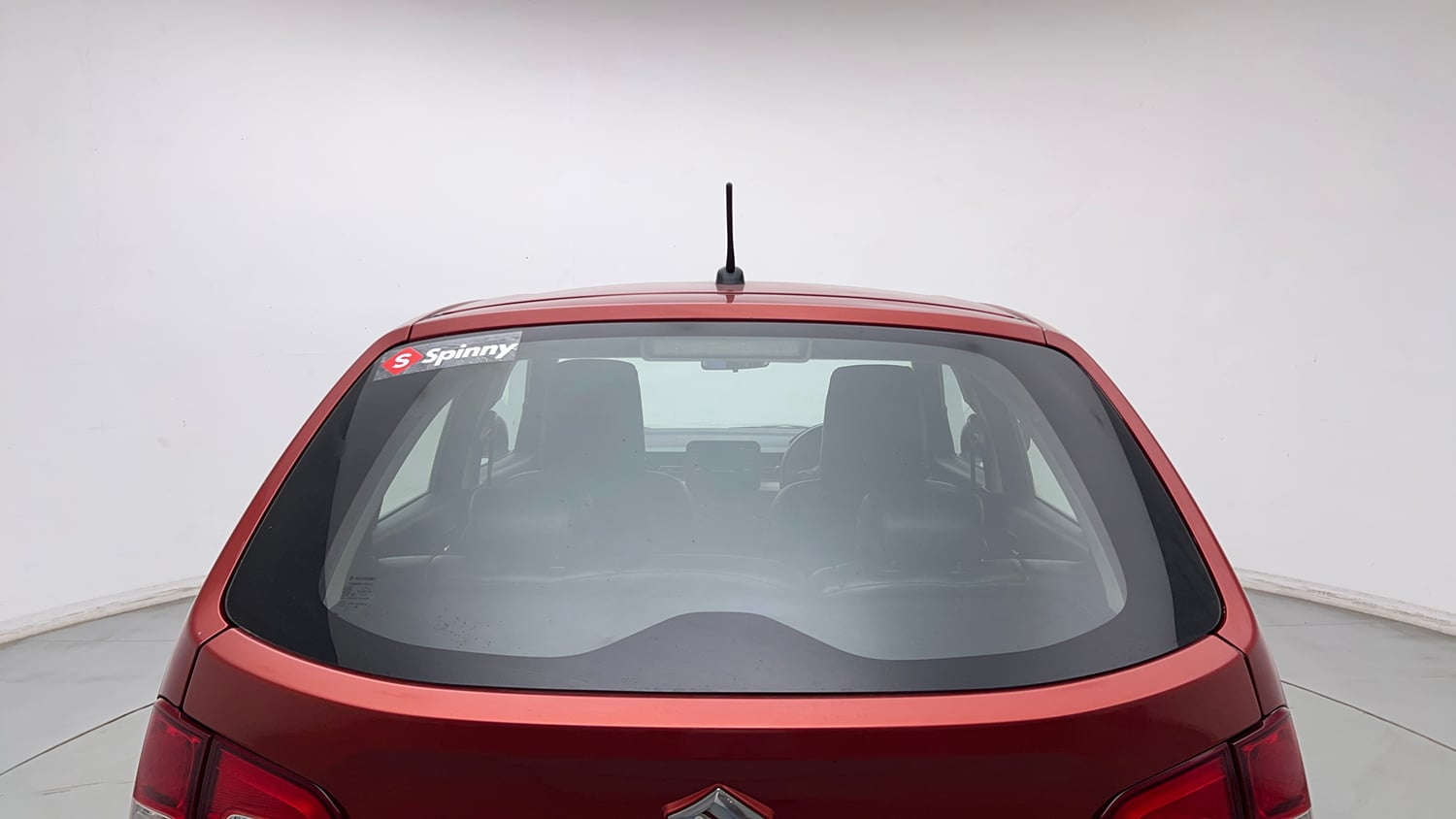 Used 2017 Maruti Suzuki Ignis Delta 1.2 MT Petrol Manual exterior BACK WINDSHIELD VIEW