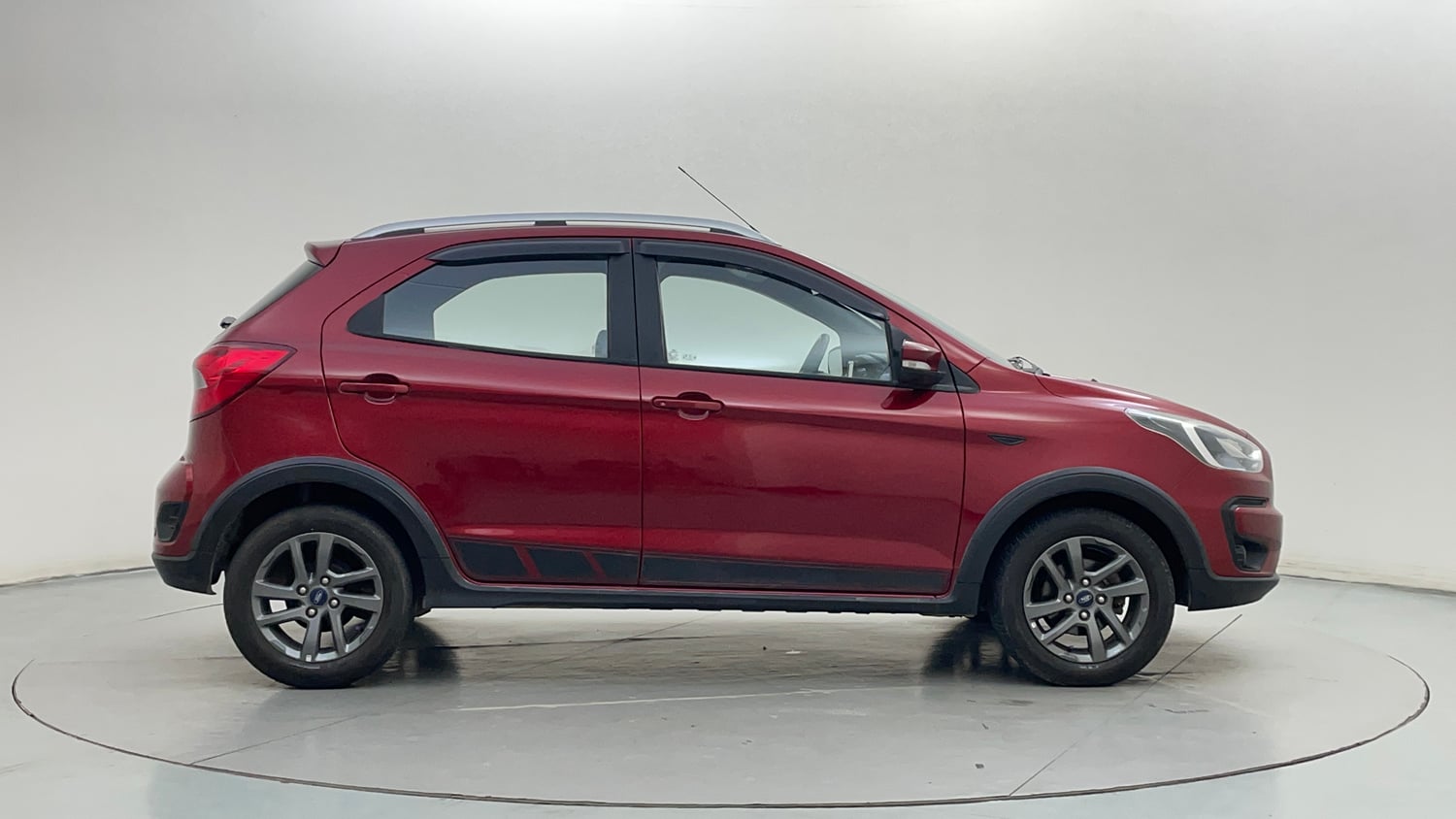 Used 2021 Ford Freestyle Titanium Plus 1.2 Ti-VCT Petrol Manual exterior RIGHT SIDE VIEW