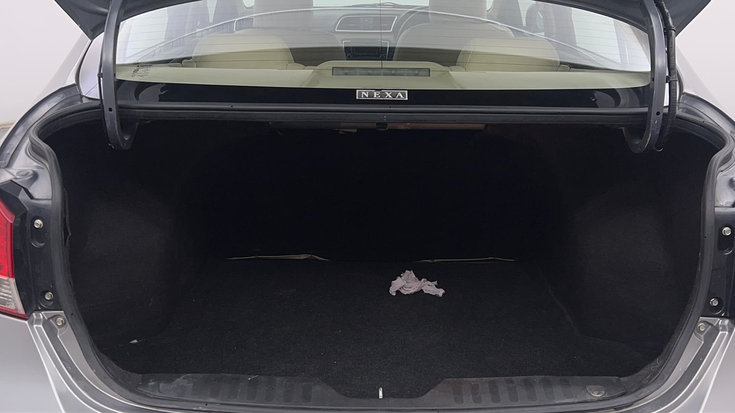 Used 2019 Maruti Suzuki Ciaz Delta Hybrid 1.5 AT Petrol Automatic interior DICKY INSIDE VIEW