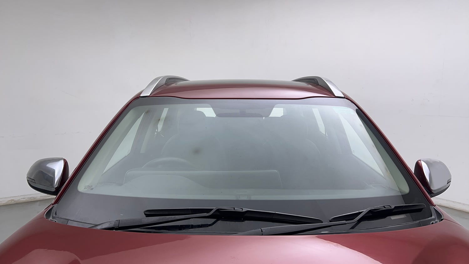 Used 2020 Kia Sonet GTX Plus 1.0 DCT Petrol Automatic exterior FRONT WINDSHIELD VIEW