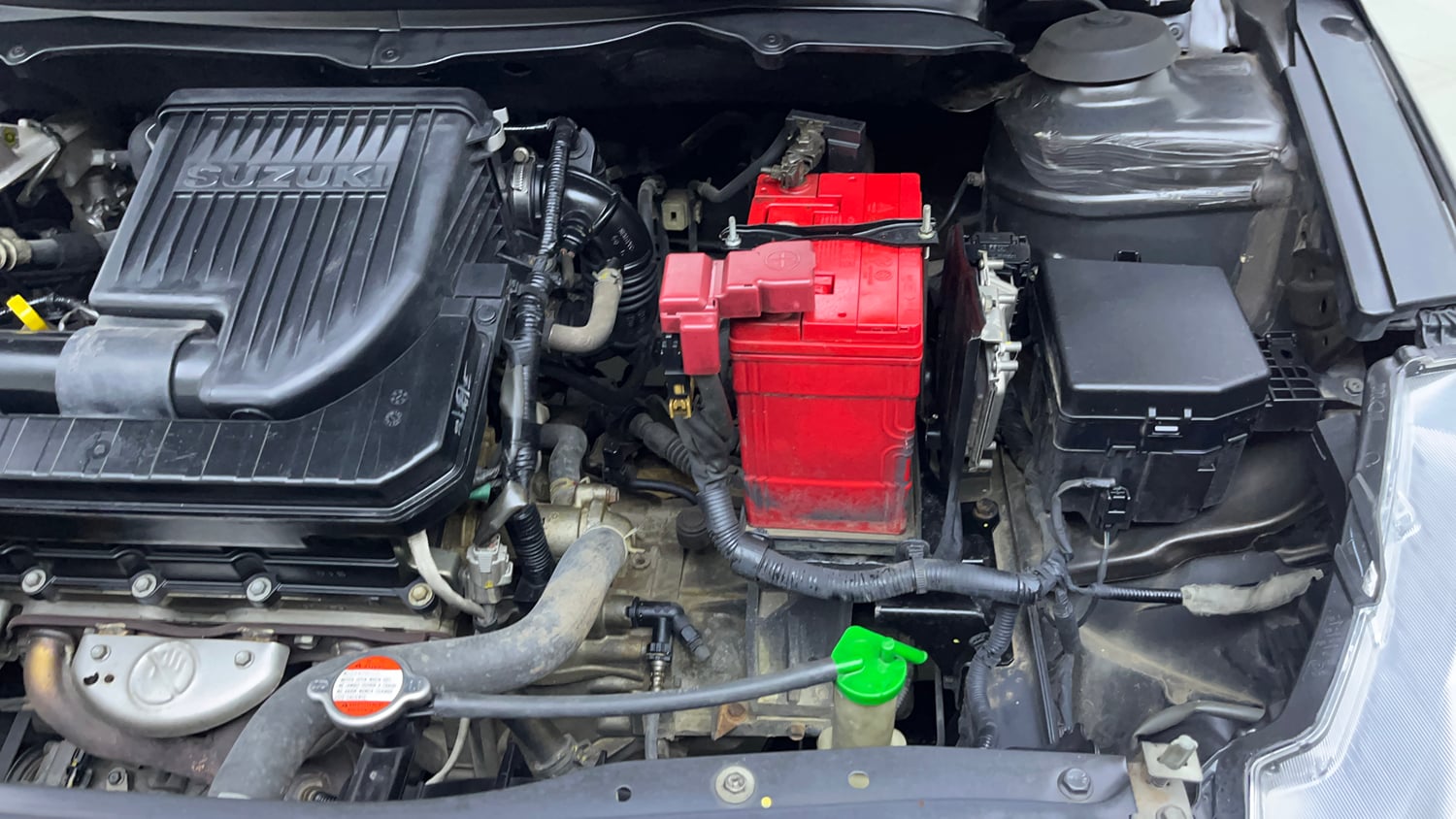 Used 2017 Maruti Suzuki Ciaz ZXI+ Petrol Manual engine ENGINE LEFT SIDE VIEW