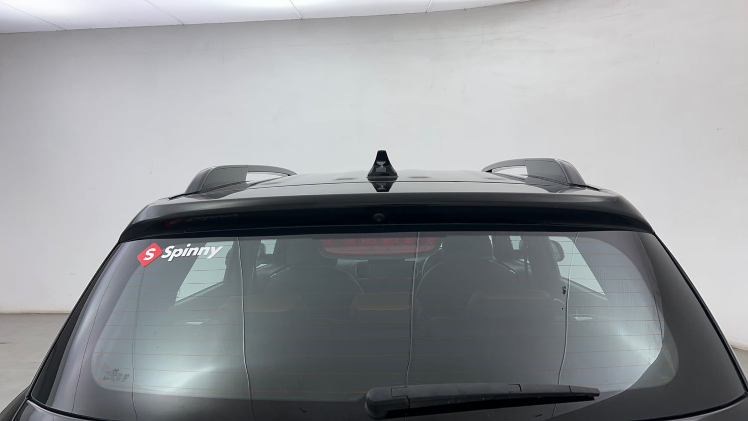 Used 2023 Hyundai Venue SX(O) 1.0 Turbo DCT Knight Edition Petrol Automatic exterior BACK WINDSHIELD VIEW