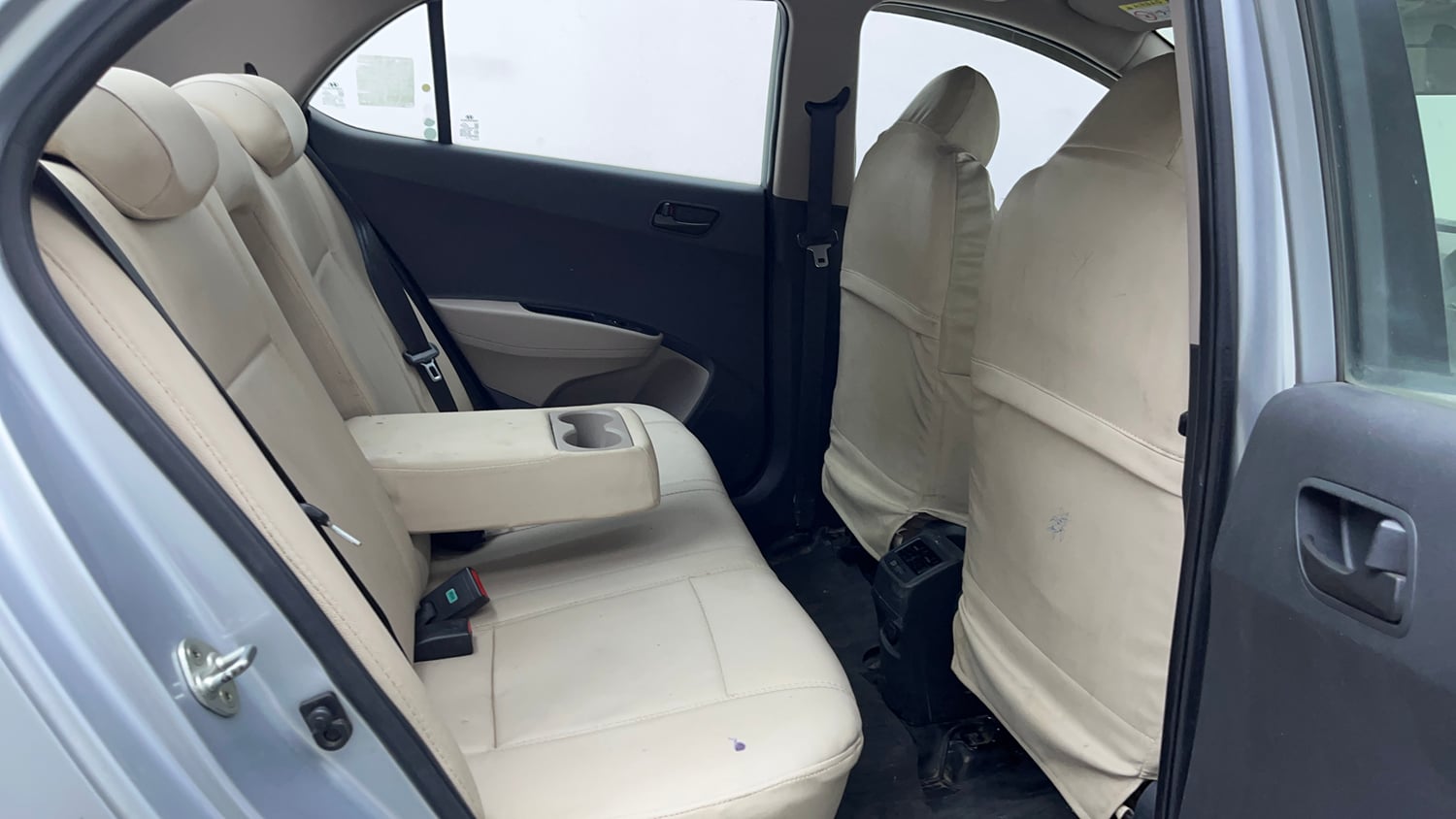 Used 2019 Hyundai Xcent S CRDi Diesel Manual interior RIGHT SIDE REAR DOOR CABIN VIEW