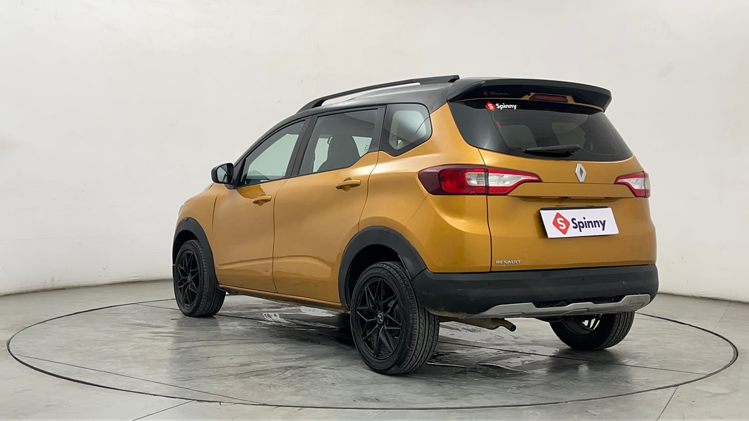 Used 2020 Renault Triber RXZ EASY-R AMT Petrol Automatic exterior LEFT REAR CORNER VIEW