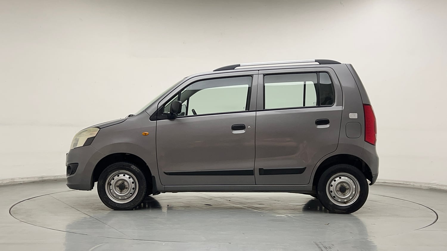 Used 2015 Maruti Suzuki Wagon R LXI CNG Cng Manual exterior LEFT SIDE VIEW